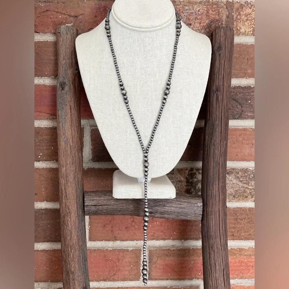 Navajo Style Pearl Graduated Lariat Necklace - Picture 3 of 3